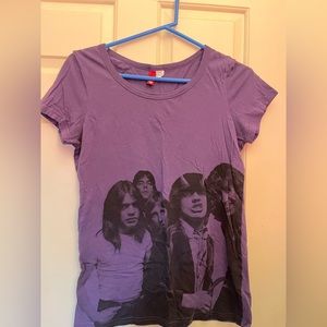 Purple AC/DC band tshirt